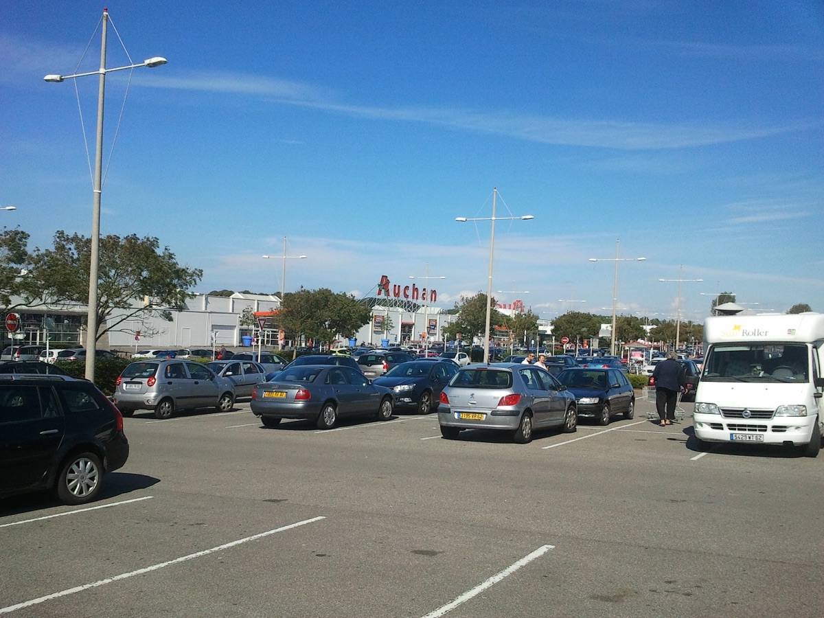Auchan Hypermarkt in der Region Calais