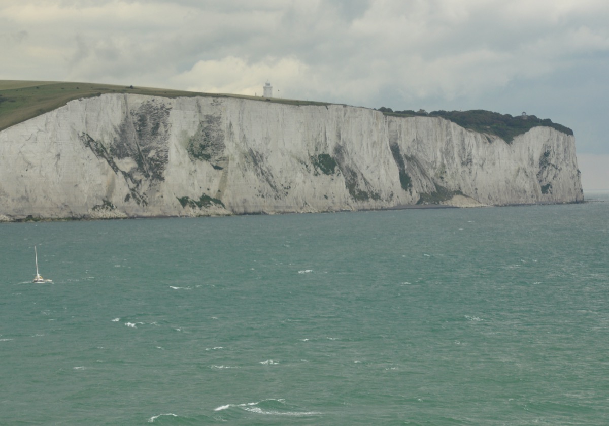 White Cliffs of Dover vom Ärmelkanal aus gesehen